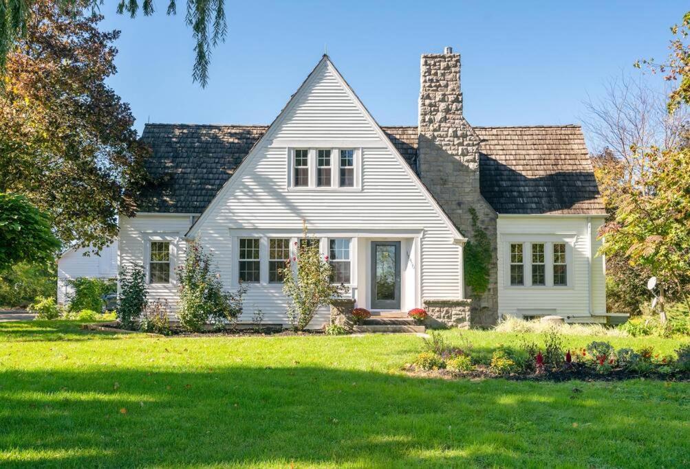 فيلا Waterfront Niagara-On-The-Lake Farmhouse On A Vineyard المظهر الخارجي الصورة